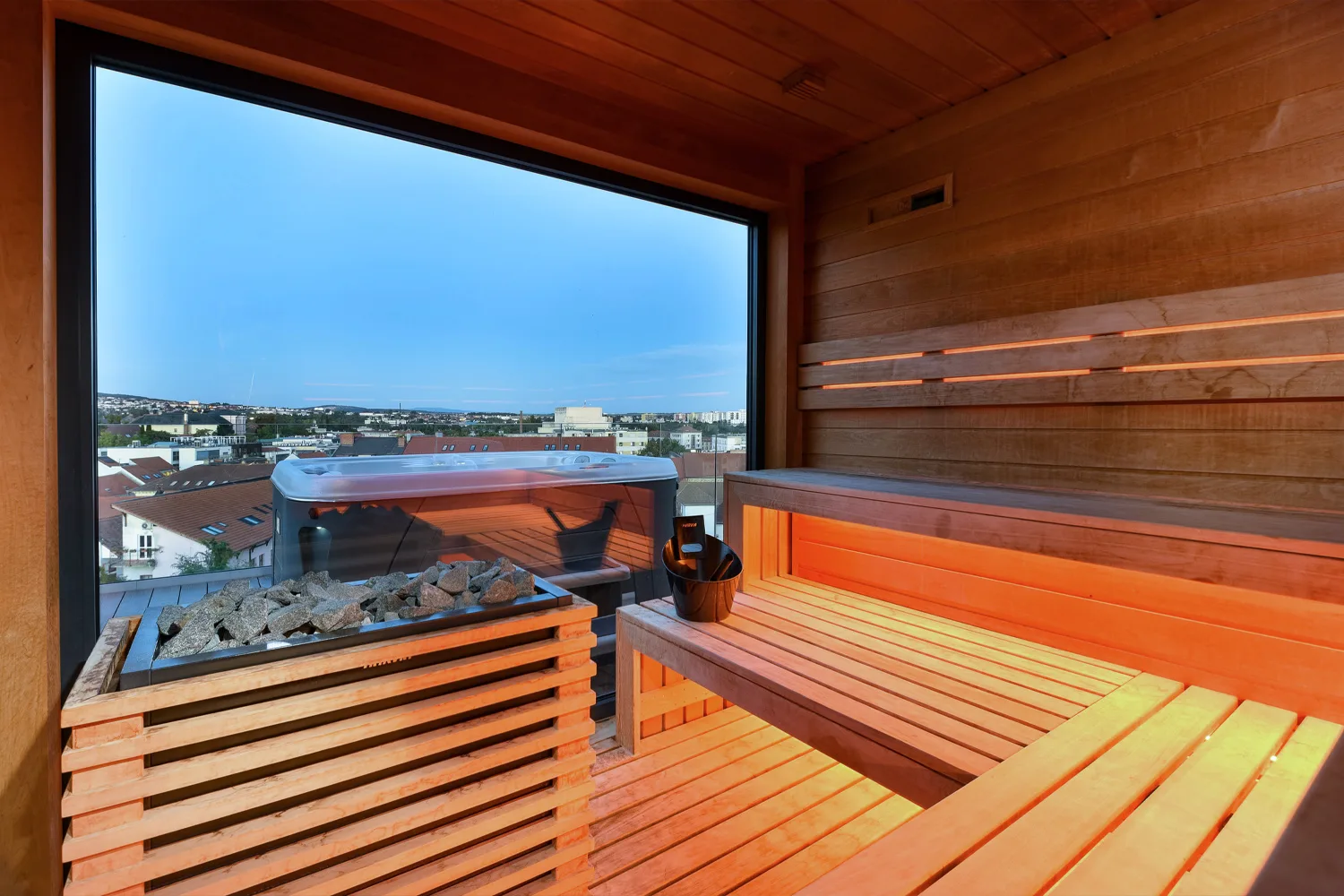 H11 Rooftop Wellness